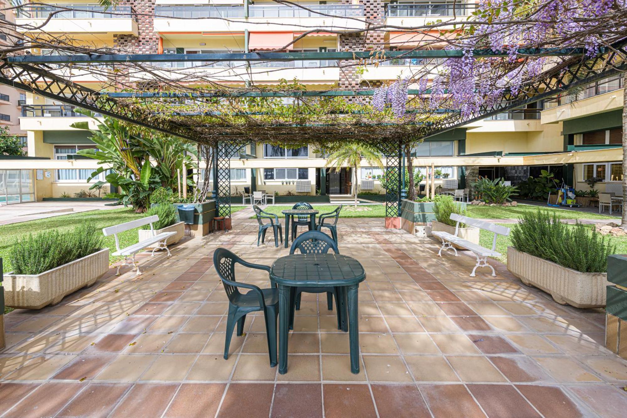 Amazing Carihuela View & Parking Leilighet Torremolinos Eksteriør bilde